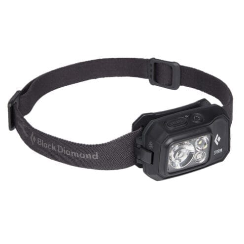 Vattentålig pannlampa med Storm 450 från Black Diamond.