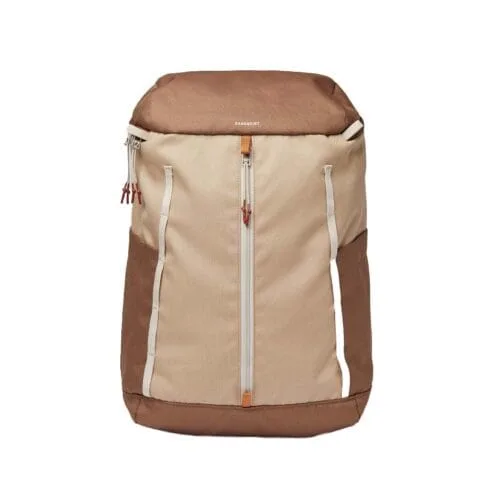 Multi brown ryggsäck på 25 liter från Sandqvist Sune.