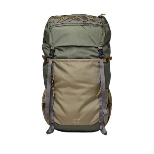 Bekväm ryggsäck för vandring med Mountain Hike från Sandqvist.