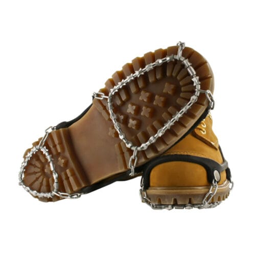 Yaktrax Diamond Grip halkskydd med diamontformade dubbar.