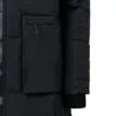 Närbild på Tretorn Padded Coat med rymlig ficka.
