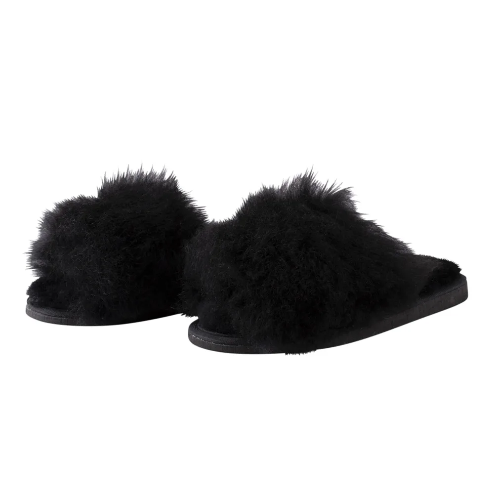 Shepherd Tessan fluffiga tofflor i fårskinn