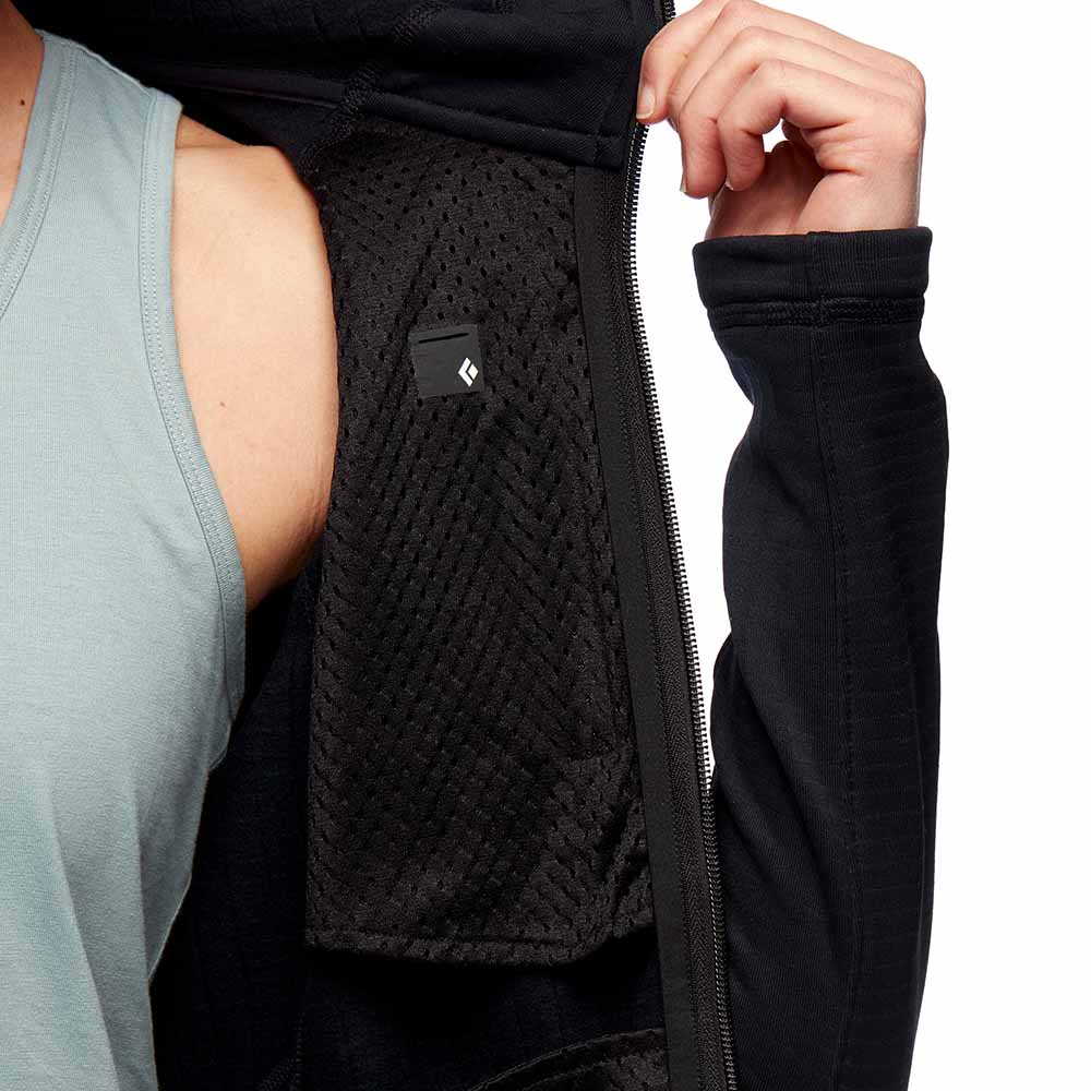 Närbild på Black Diamond Factor Hoody inneficka