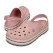 Bekväma tofflor från Crocs Crocband Clog i färgen rosa
