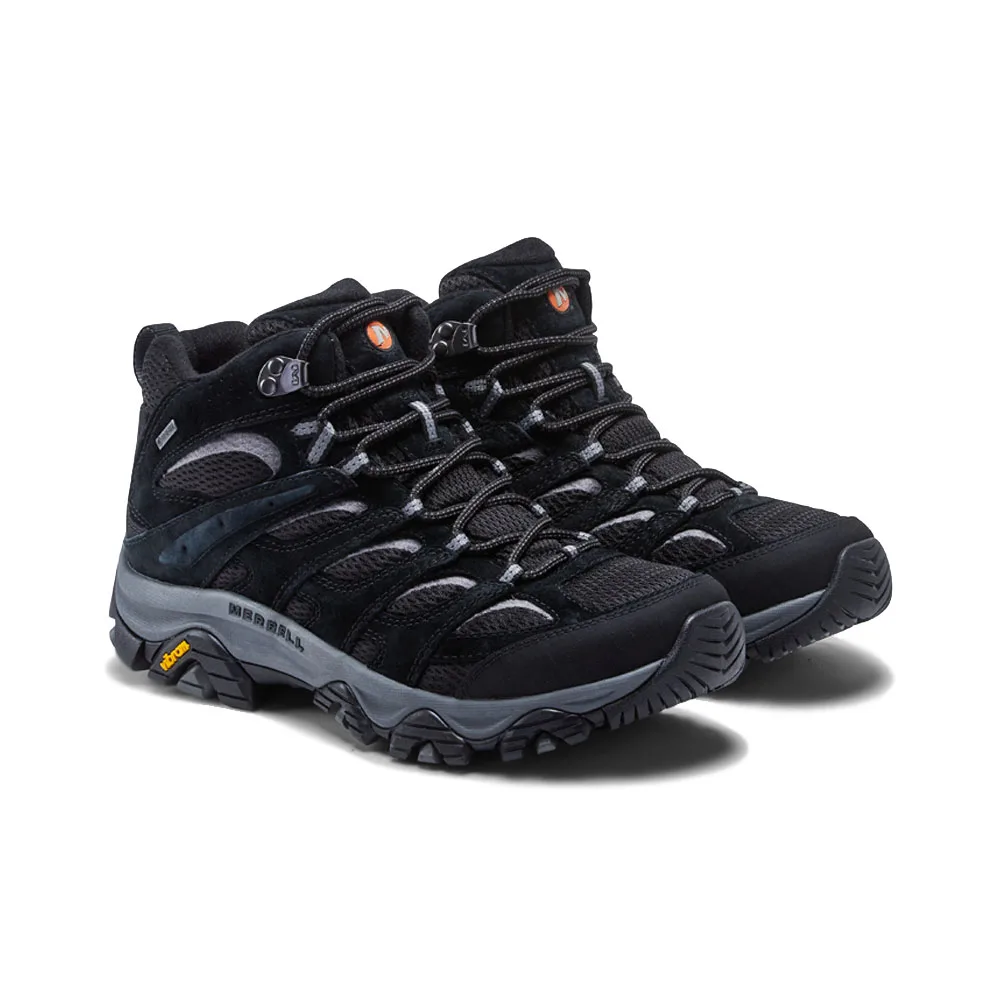 Ett parMerrell Moab 3 Mid GORE-TEX (herr).