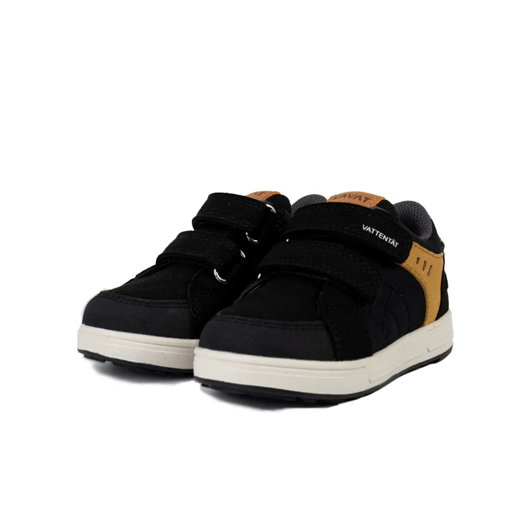 Bekväma skor från Kavat Svedby WP sneakers för barn