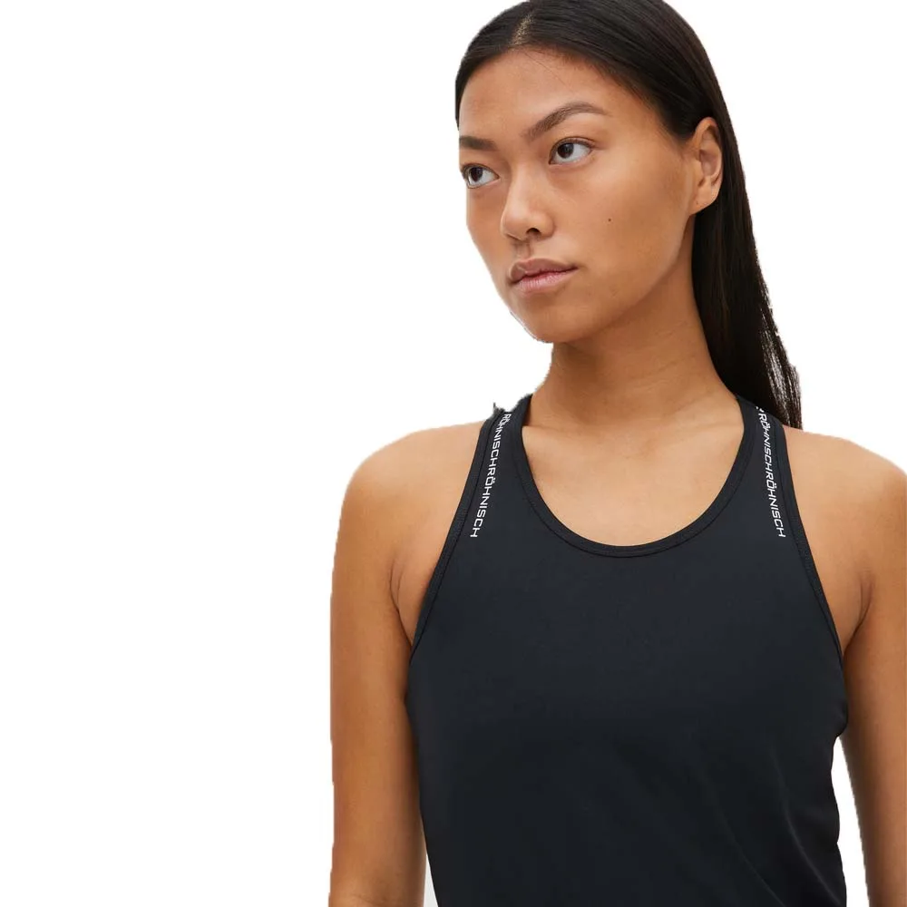 Röhnisch Logo Racerback (dam) framifrån på modell