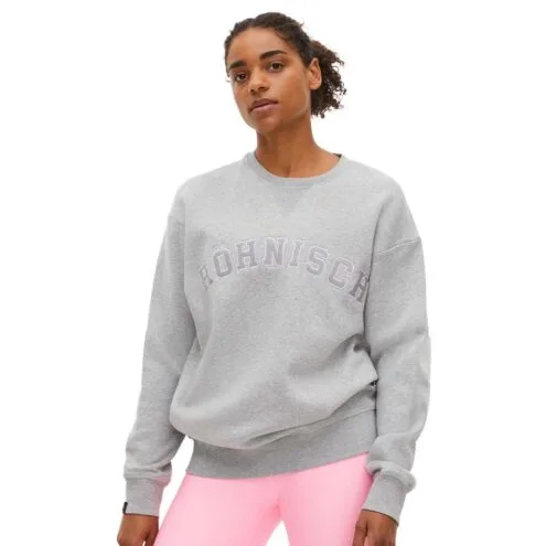 Framsida av Röhnisch Elevate Sweatshirt (dam) på modell.