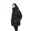 Röhnisch Zoe Down Jacket, Black - knäppt, från sidan på en modell
