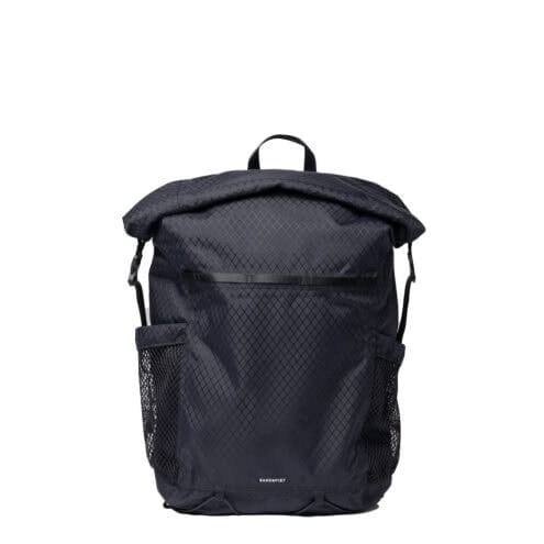 Närbild på innerfack av Sandqvist Nils i svart