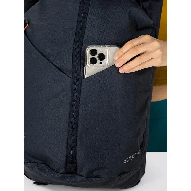 Ett annat sidofack av Osprey Zealot 30