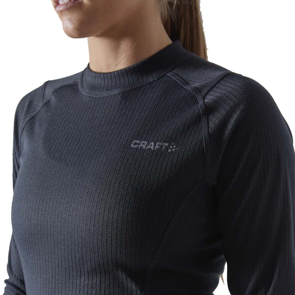 Närbild på logga av Snygg och skönt Craft Core Dry Baselayer Set (dam)