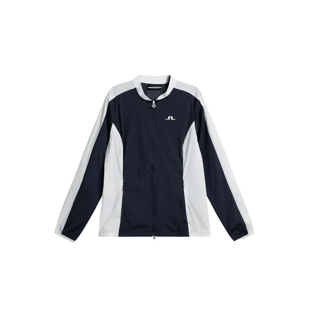 En funktionell och bekväm J.Lindeberg Thorine Jacket vindjacka (dam)
