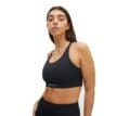 En modell bär snygga Röhnisch Flattering Sportsbra (dam)