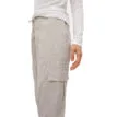 Fickor på ett par Sköna och skyddande Röhnisch Frankie Wind Pants vindbyxor (dam)