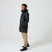 En skön och vattentät Tretorn Wings Plus Eco regnjacka (unisex) på en modell