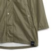 Knäppning och ärm på En skön och vattentät Tretorn Wings Plus Eco regnjacka (unisex)
