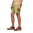 Black Diamond Notion Shorts (herr) på en modell