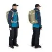 Osprey Soelden 32 skidryggsäck (unisex)på en modell