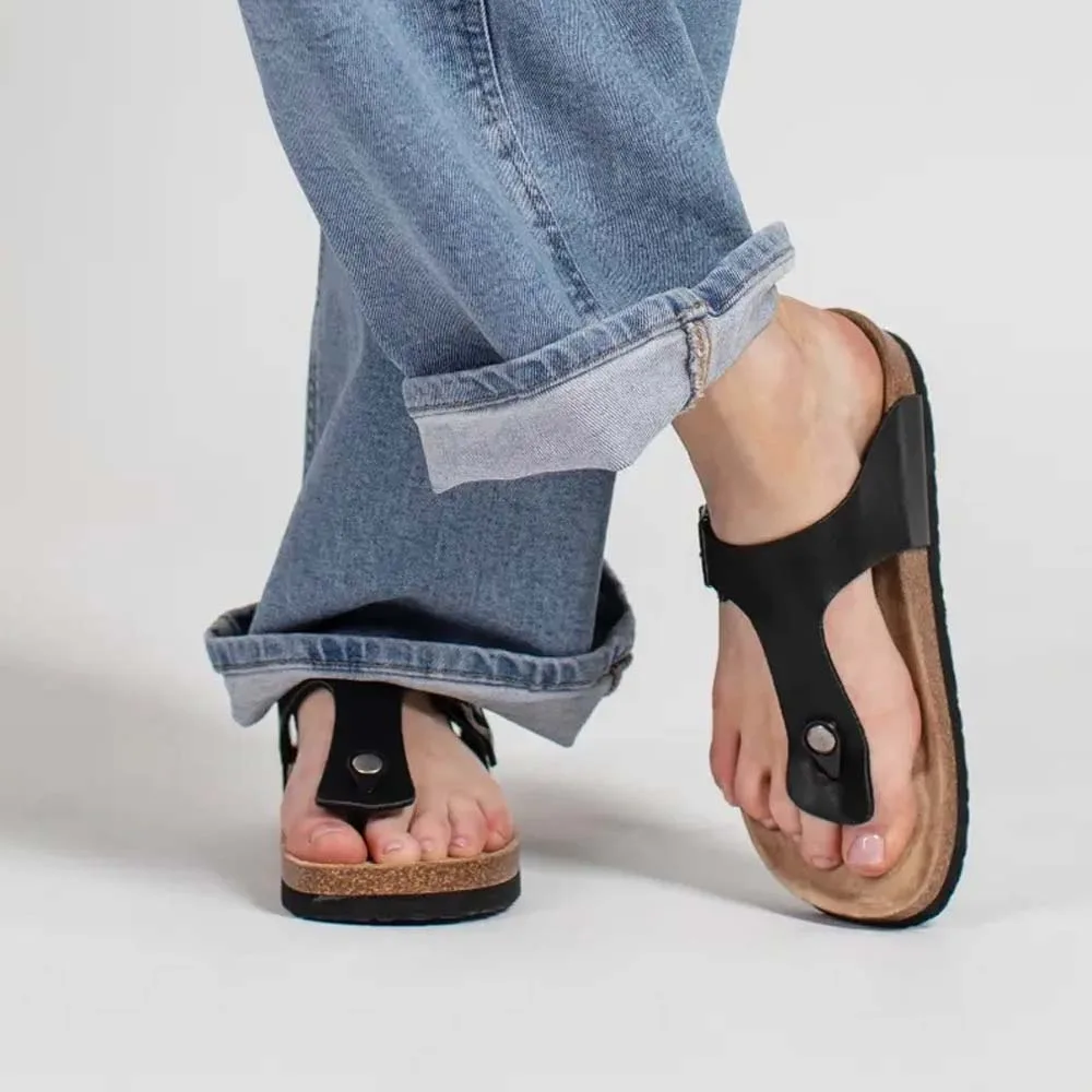 Duffy 8676301 sandaler (dam) på en modell