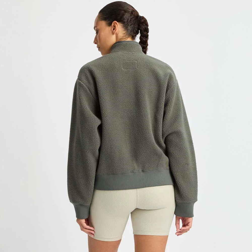 Baksida av Röhnisch Bounce Pile Jacket pilejacka (dam)