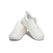 två stycken vita Crocs Mellow Ease sneakers (unisex)
