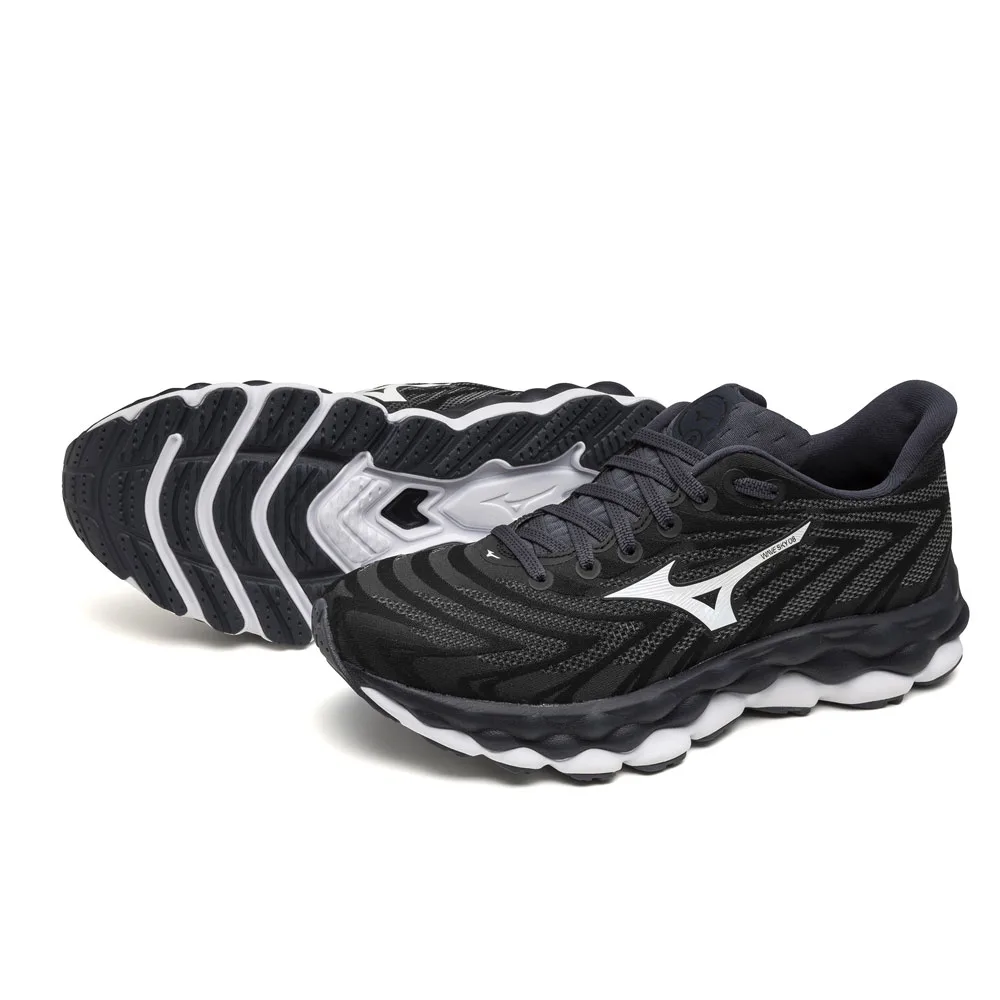 Mizuno Wave Sky 8 stabila löparskor