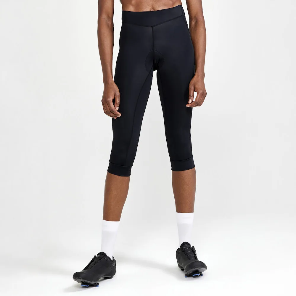 en modell bär Craft Endur Knickers C4 cykelbyxor (dam)