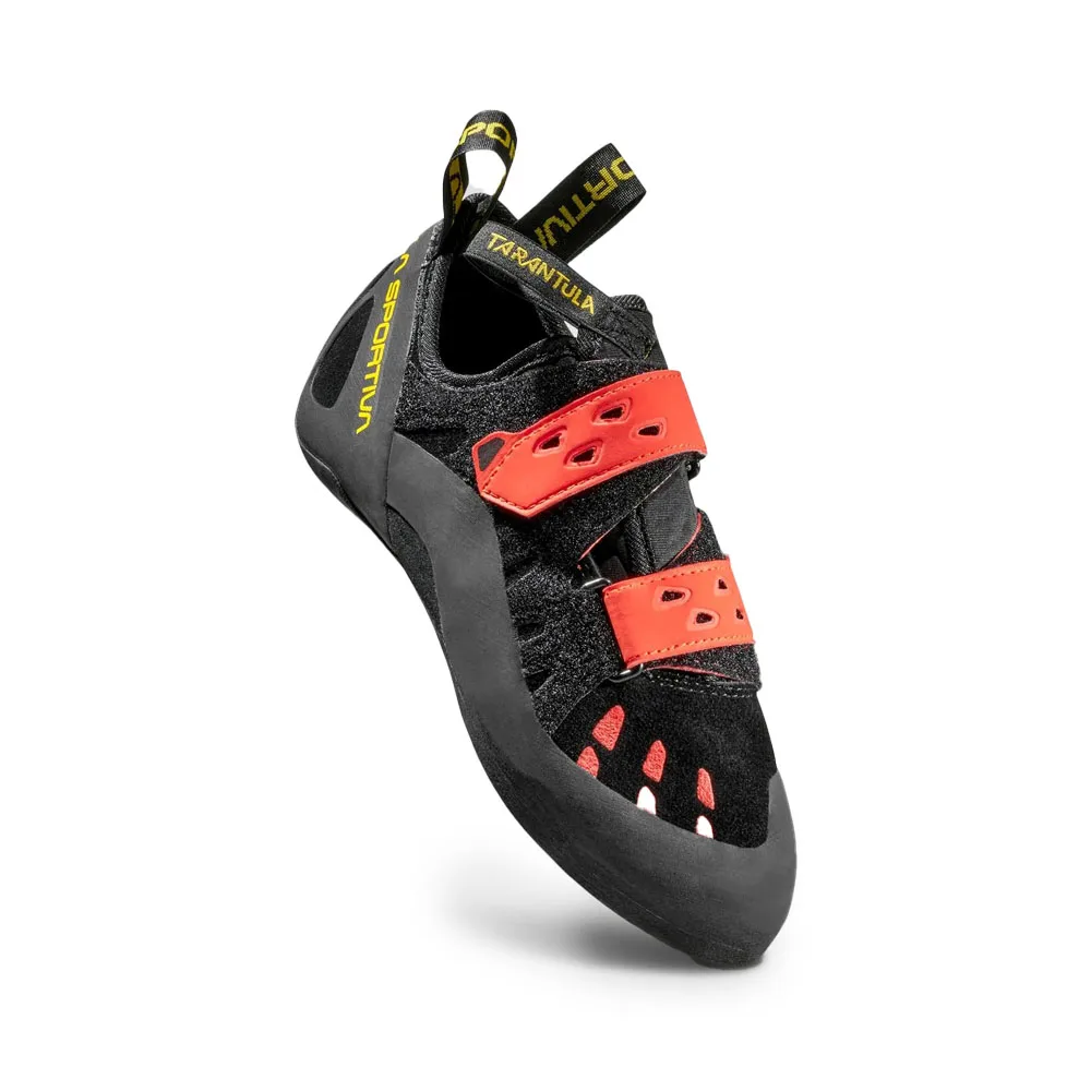 La Sportiva Tarantula klätterskor (herr) snett framifrån
