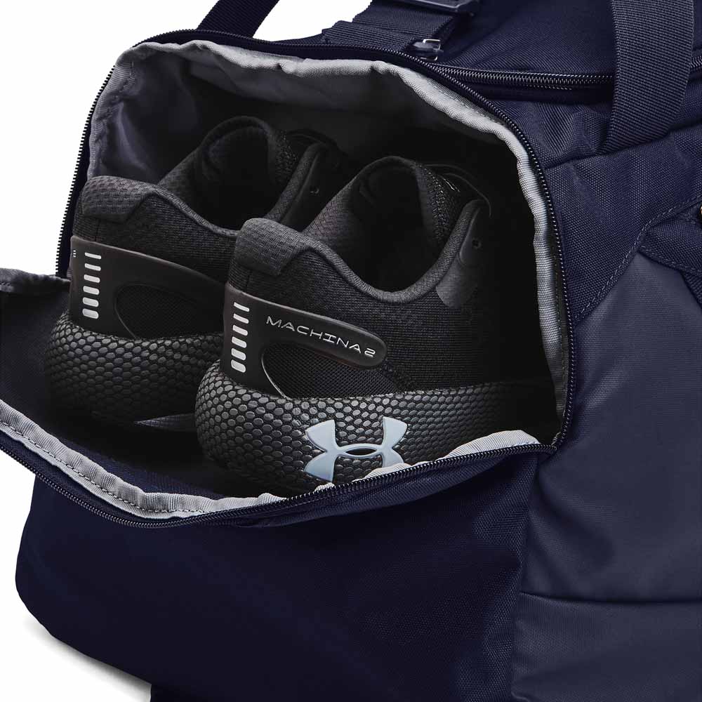 separat skofack på en Under Armour Undeniable 5.0 Medium 58L träningsväska (unisex)
