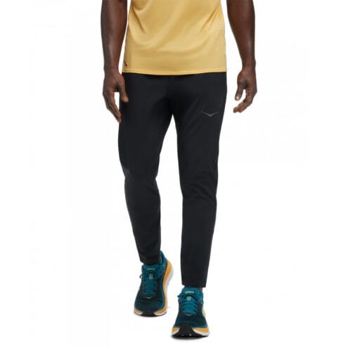 framsida av svarta Hoka Novafly Run Pant träningsbyxor (herr)