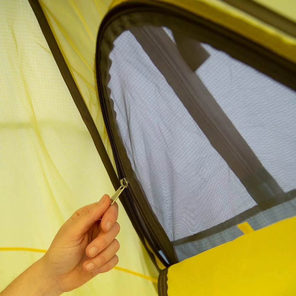 fönster på ett Bergans Wiglo LT v.2 kupoltält för 6 personer