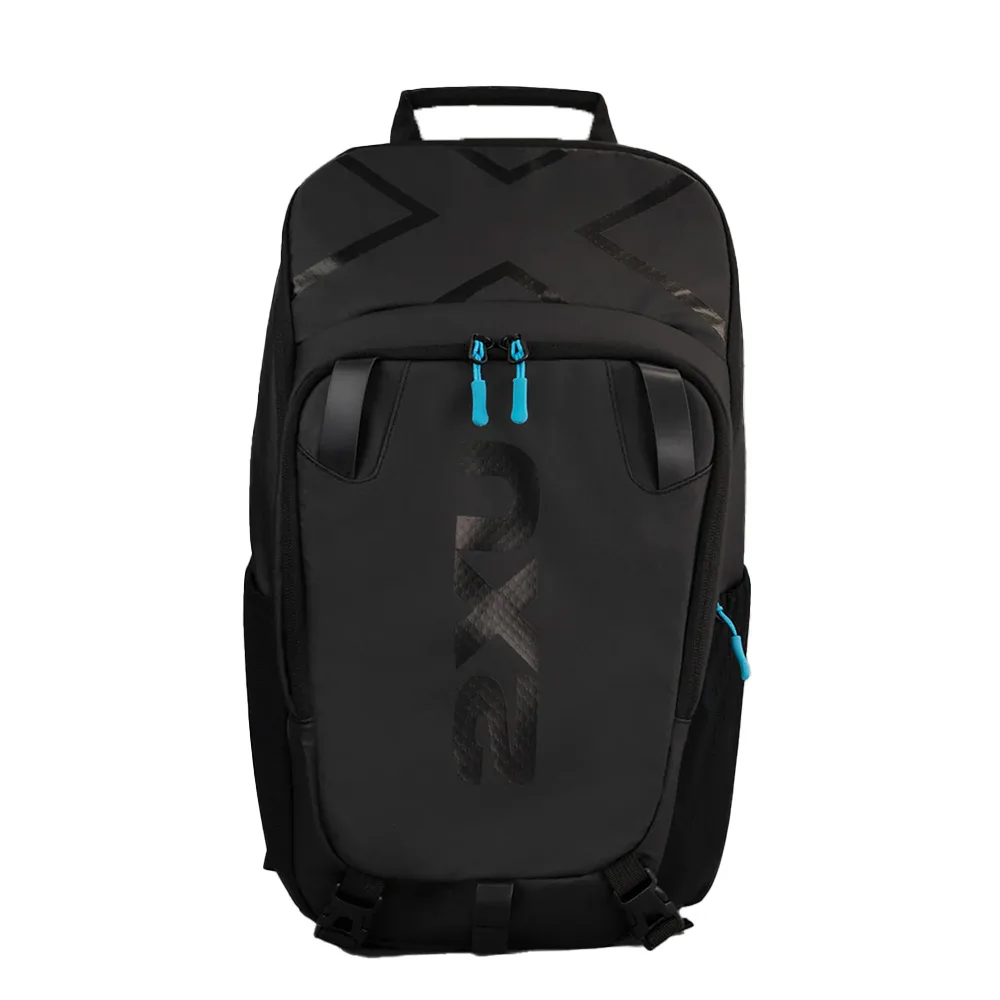 en 2XU Commute Backpack ryggsäck (unisex)