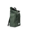 Sandqvist Ground Rolltop Backpack ryggsäck (unisex) snett framifrån