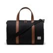 Herschel Novel Carry On Duffle väska 26,5 L (unisex)i färgen black