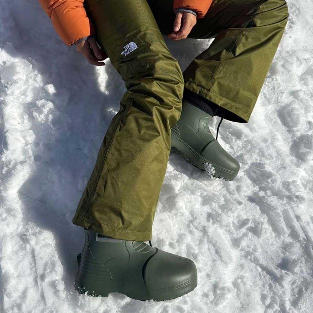 Fubuki Niseko 3.0 Low vinterstövlar (unisex)på en modell