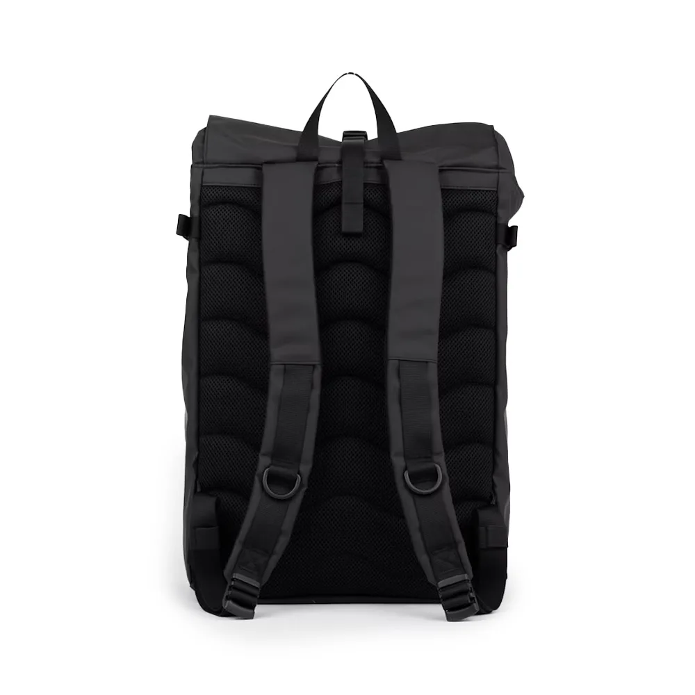 baksida av Sandqvist Stream Slim Rolltop L 26 L dagsryggsäck (unisex)