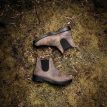 två stycken Blundstone 2446 chelseaa (unisex)