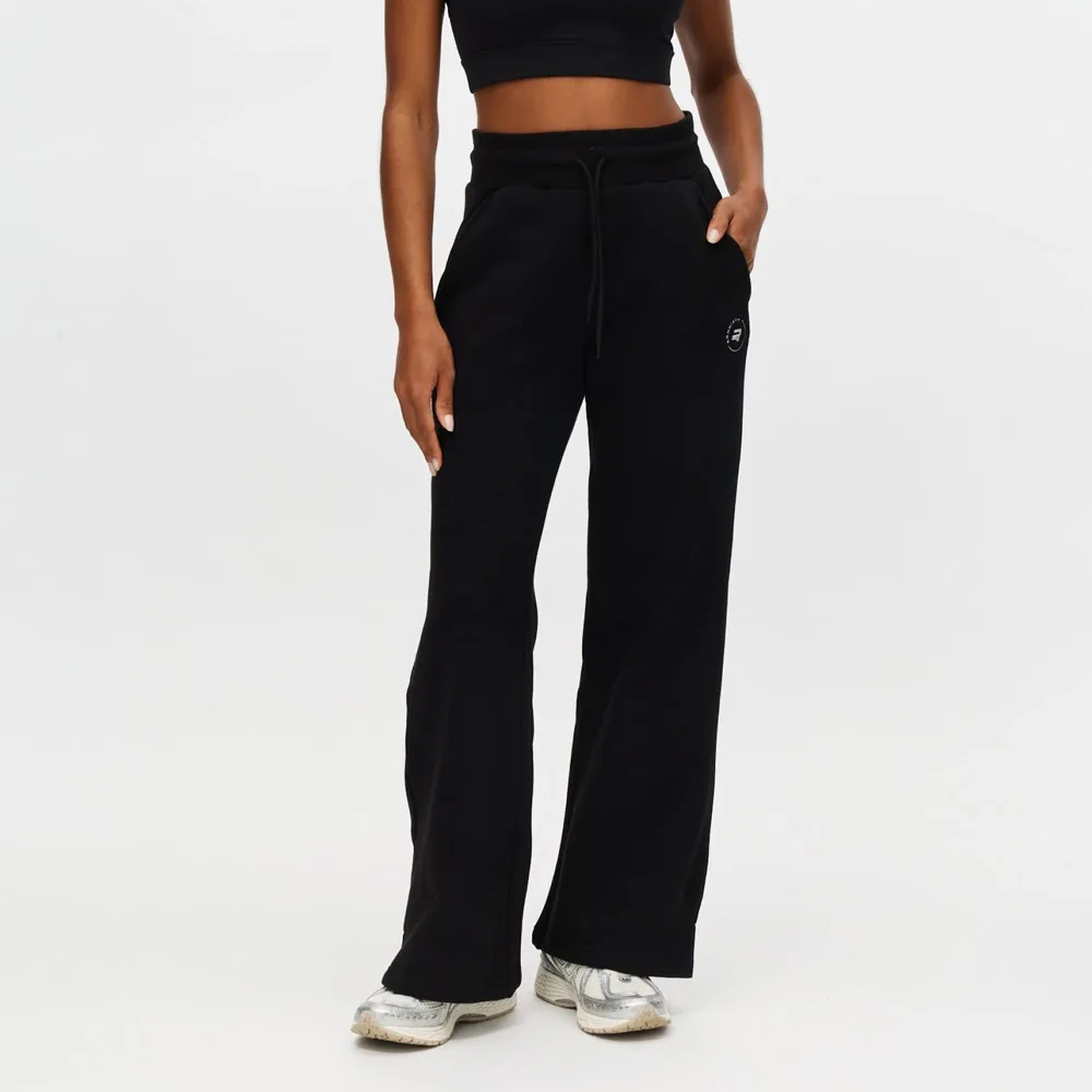 framsida av Röhnisch Base Sweatpants mjukisbyxor (dam)