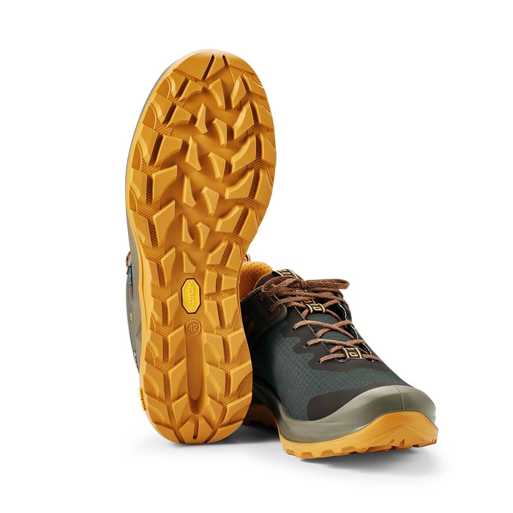 sula och framsida av Graninge Ljusne promenadskor (unisex)