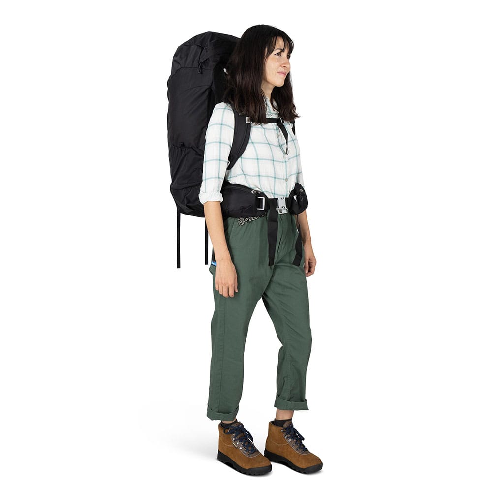 Osprey fairview trek 70 black on model