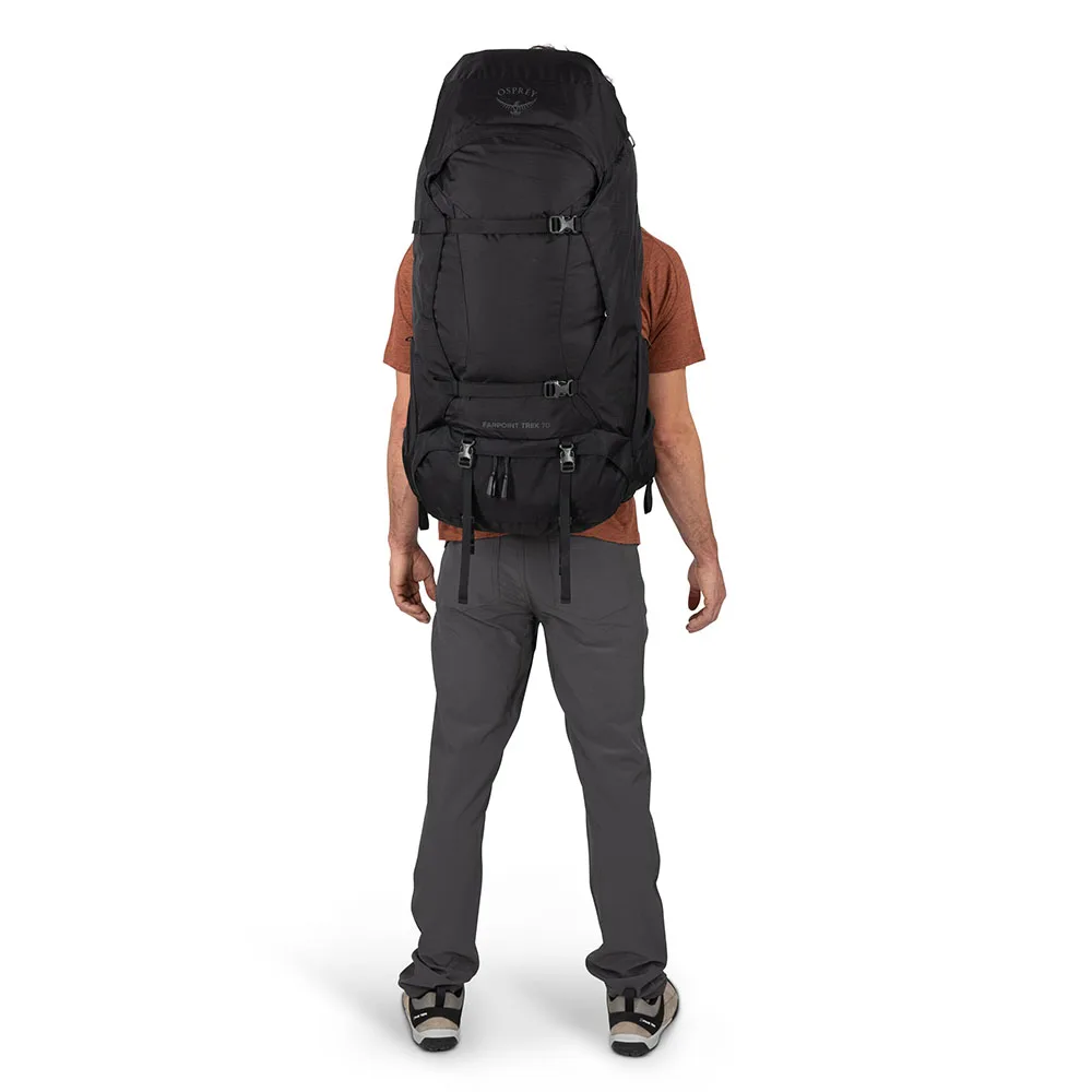 Osprey farpoint trek 70 black on model
