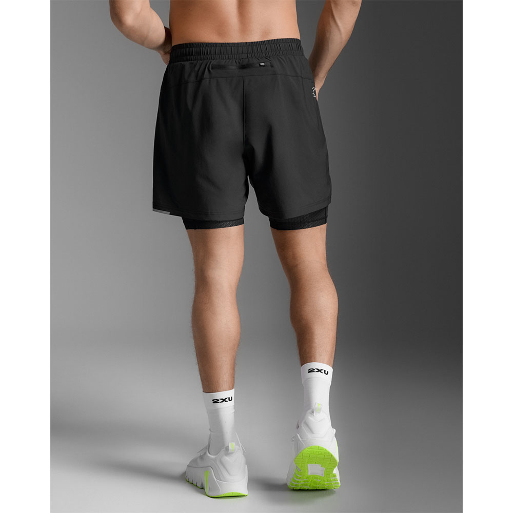 2XU Aero Mesh 2-in-1 5 inch Shorts (herr) svart