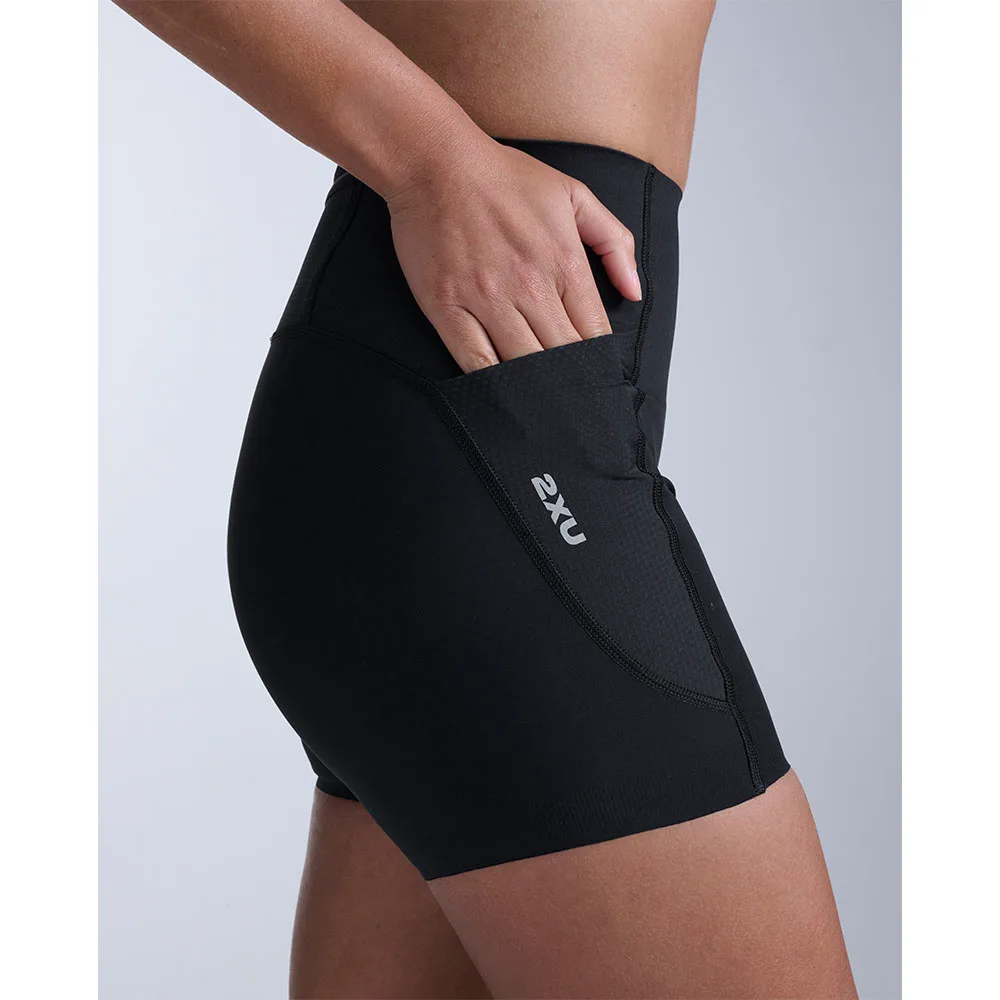 2XU Aero Mesh Hi-Rise Compression 4 inch Shorts (dam) svart