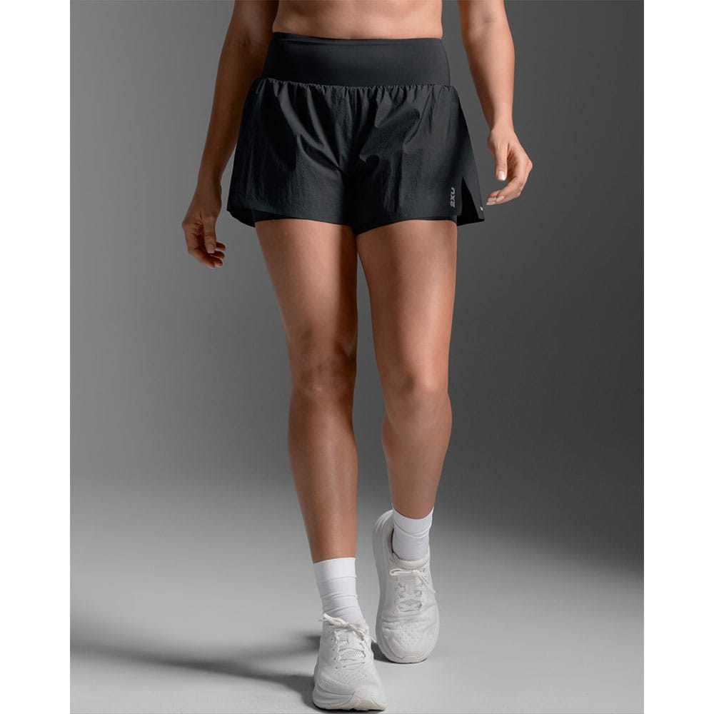 2XU Aero Hi-Rise 2-in-1 3 inch Shorts (dam) svart
