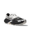 HOKA Speedgoat 7 traillöparskor (dam) i black/white