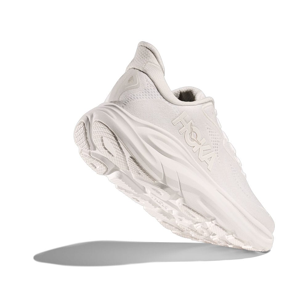 undersida häl av Hoka Clifton 10 löparskor (dam)