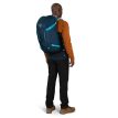 Osprey Hikelite 32L lätt vandringsryggsäck (unisex) - på en manlig modell