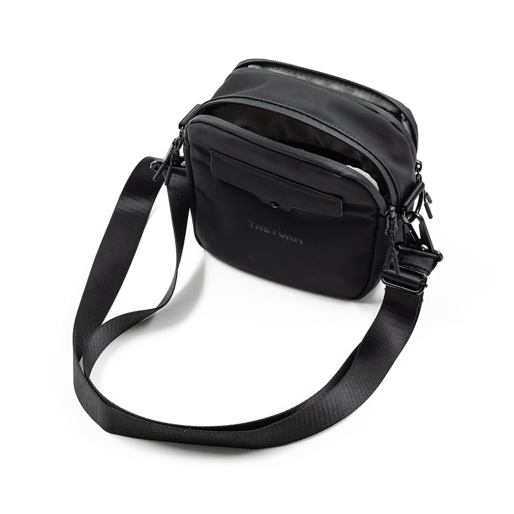 Tretorn PU Crossbody Bag väska med justbart axelband