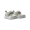 ett par Reima Ekena sneakers (barn)
